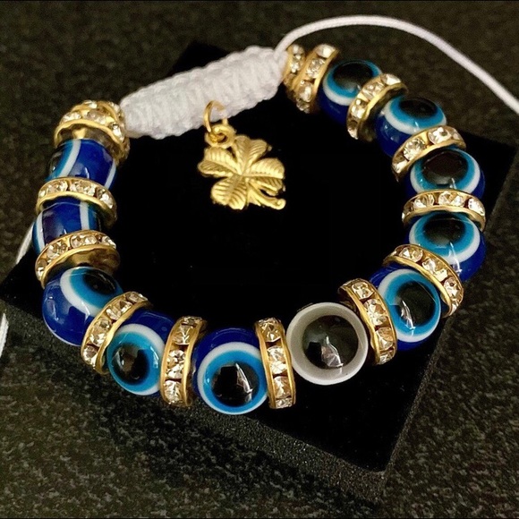 Beautiful Handmade Blue Evil Eye White Bracelet - Picture 2 of 10